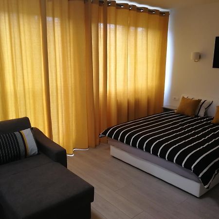 Apartment Oasis Banovo Brdo-Ada Ciganlija Белград Экстерьер фото